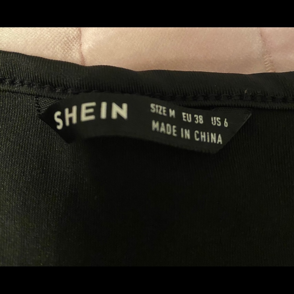 shein black crop top